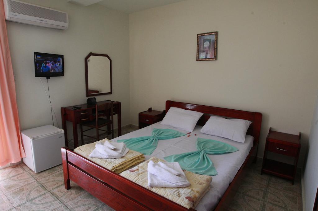 بودفا Hotel Vila Prestige الغرفة الصورة