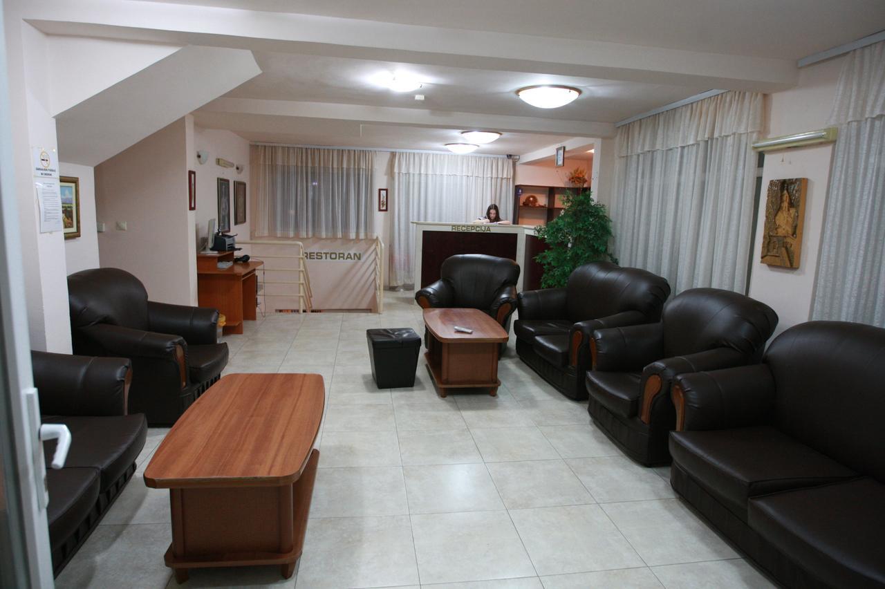 بودفا Hotel Vila Prestige المظهر الخارجي الصورة