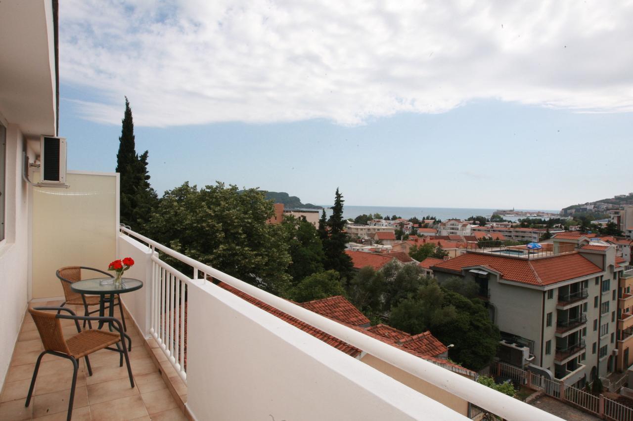 بودفا Hotel Vila Prestige المظهر الخارجي الصورة